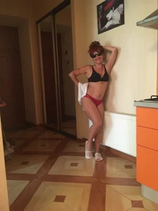 Marellaa Public Fotka 4