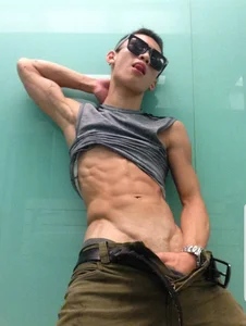 Moby_Yik Public Immagine  6