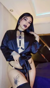 SusanVilla YOUR FAVORITE GOTHIC GIRL🖤 Pic 9