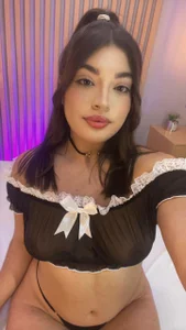 Im hot today, i wait on my room for some fun de Anastasia_lauren  2 Imagens