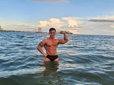 PowerExplosive --PAPITO MI REY-- Immagine 