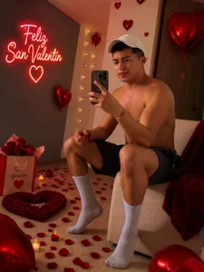 Matias_strong1のThis is my Valentine's Day previewの枚の写真