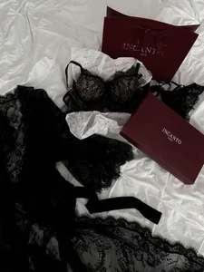 Lumihana I love my lingerie. Hình 2