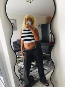 Public od Naughtyhunxxxxx  2 snímek