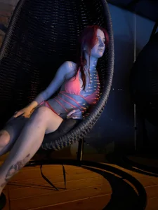 PhyllisEmbrys One good evening sexfoto 3