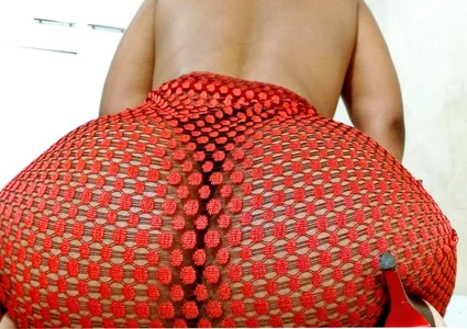 GoldenAss07 Public Bilde