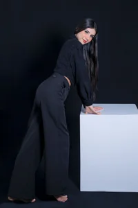 🖤 ​They say black goes with everything… including your desire?😏 od nia20_  snímek