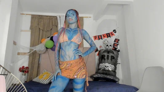 Nina_keller_ pandora's girl Bilde 6