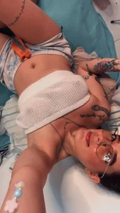 hot girl od Manuela_monroe  2 snímek