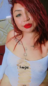 Halleyrosse You love watching me push my limits, don’t you? 🥒🔥🤤 Pic