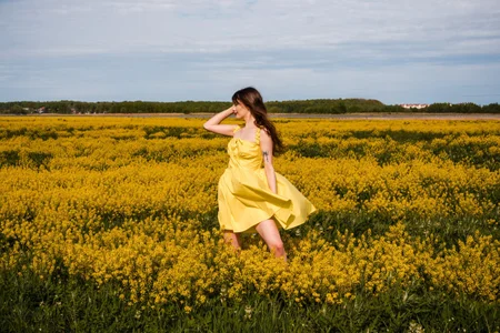 Zoe_Vee Yellow Dress in Bloom 圖片 7