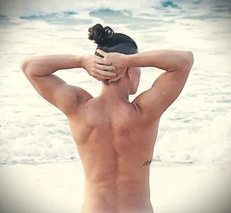 contosdahot@xh Cucky Male Gambar