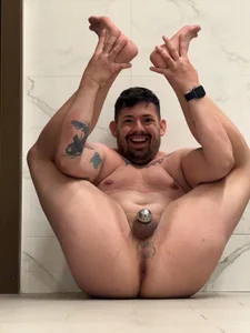 Cocklesscumdump's XXX Nude Photo 2