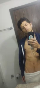 Tattoboy19cmshower and go to sleep Bild 6