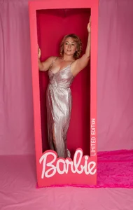 MistressMilfa kullanıcısının BARBIE albümü -  2 fotoğraf