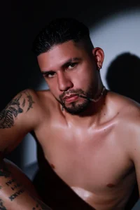 Jacob19_ Damn it, that's sexy 💥 Pic