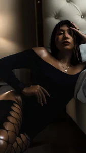 emilysofiia Public টি ছবি