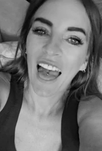 Public de EllaKent  photos