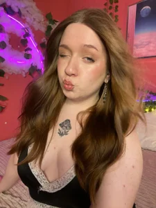 Lilit_Sinful Public Pic 3