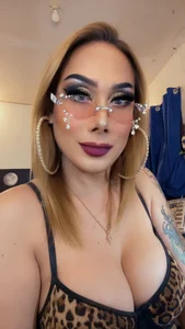 Public de Allysonevanns  8 photos