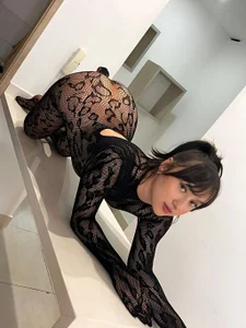 Niina_Garcia Public slika 5