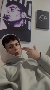 Philip_JonsのMeの 3枚の写真