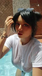 AlexHoe_ Pool day having fun  2. fénykép