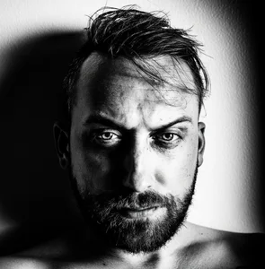 StrictDonInk: Public ( 5 фото)