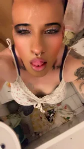 Könnte schon mal einen richtigen Fick mal wieder gebrauchen in meinen Arsch de imgb33  7 photos