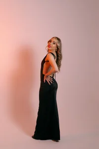 SophieLafont SHADOW KISS Pic 3