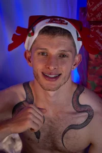 andrewxbi FELIZ NAVIDAD 2025 টি ছবি