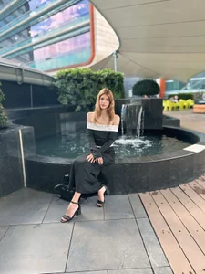 Nora_Vennucci Wherever you go, go with all your heart 🖤 Immagine 