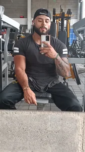 🔥 de jeremygerard_  3 Imagens