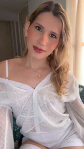 milablossom-with-pussyのwhiteの 3枚の写真