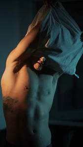 Zdjęcia ElianFoxter Where Shadows meet, my body speas:  2