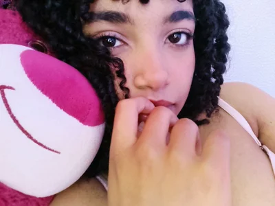 JazmyXXX Public รูป  2