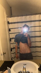 Evanwells: Public ( 4 фото)