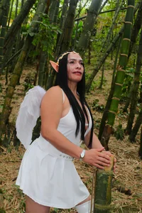 LucianaMadura1 A Fairy in the Forest🌺 Fotka 4