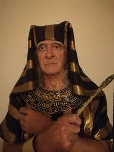 WaverlyKernow Pharaoh Pic 7