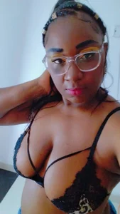 Do you like to see me wearing glasses? de sofi_hill Foto 3