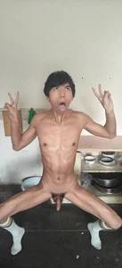 renxingwanju 人形玩具小畜生 Immagine  7