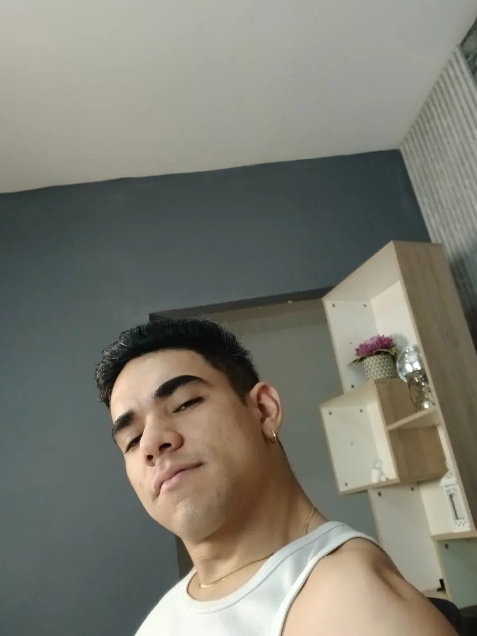 zack_joness18 Public slika