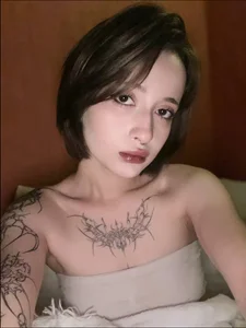 2witches Public Pic 4
