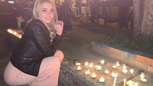 Alirawrz It’s me Pic 2