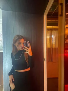 AlthenaBeldings XXX nøgenfoto 4