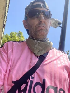 beg4mycutiepie0UlickのPublicの 3枚の写真