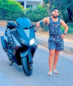 Veenroy 1  4টি ছবি