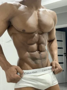 Public od exquisite50  2 snímek