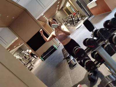 FistingQueen2024 Public Pic 4