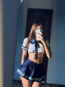 _MaddisonFox_ Public Pic 8